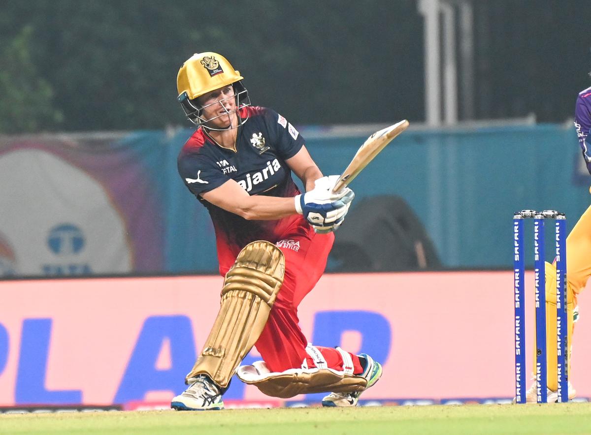 Incredible! RCB’s Sophie Devine  played the most spectacular knock of the league — 99 off 36 balls against Gujarat Giants.