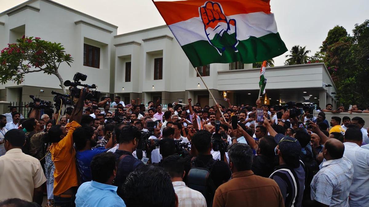 Congress high command defers announcement of Kerala CM designate to May 14