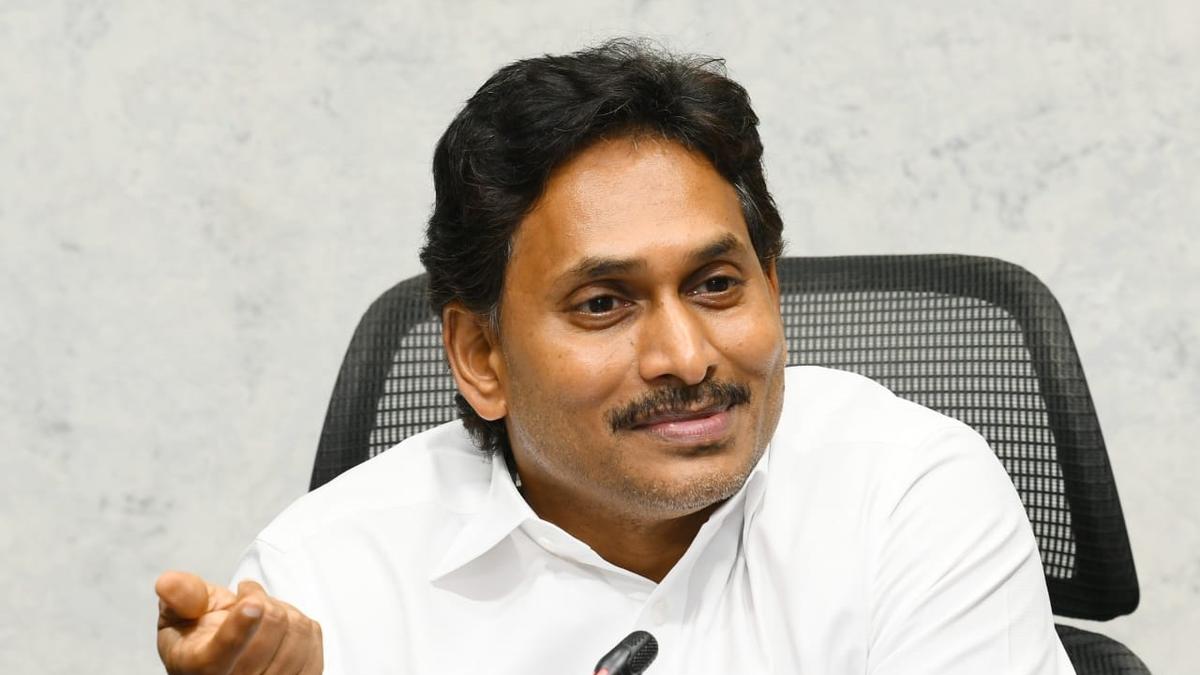 Police crushing dissent, curbing free speech in Andhra Pradesh, alleges YSRCP chief Jagan 