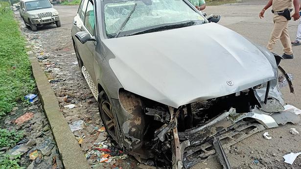 Cyrus Mistry car crash highlights importance of wearing seat belts even for rear passengers