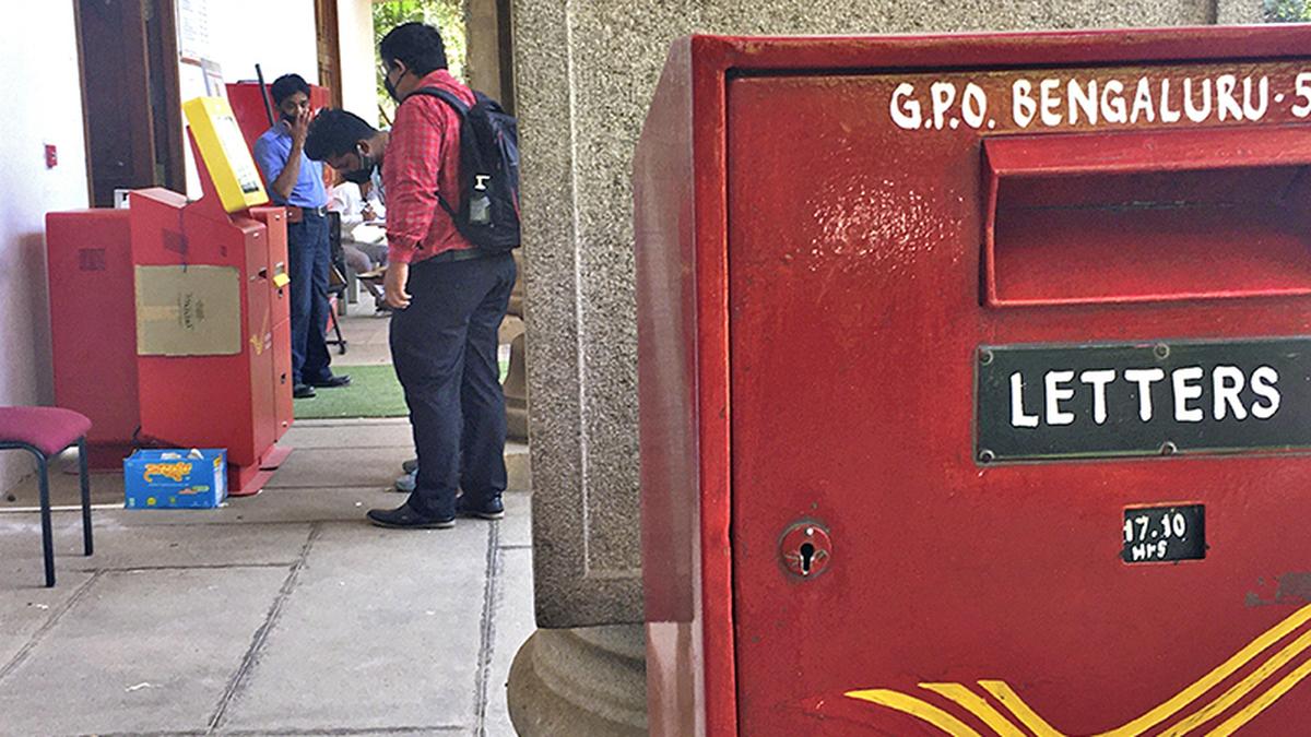 Post offices in IT capital are not so digital yet