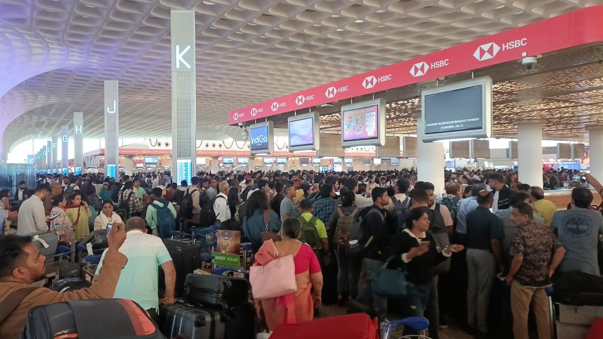 Skewed pilot planning forces IndiGo to cancel 200 flights; airline issues apology Skewed pilot planning forces IndiGo to cancel 200 flights; airline issues apology