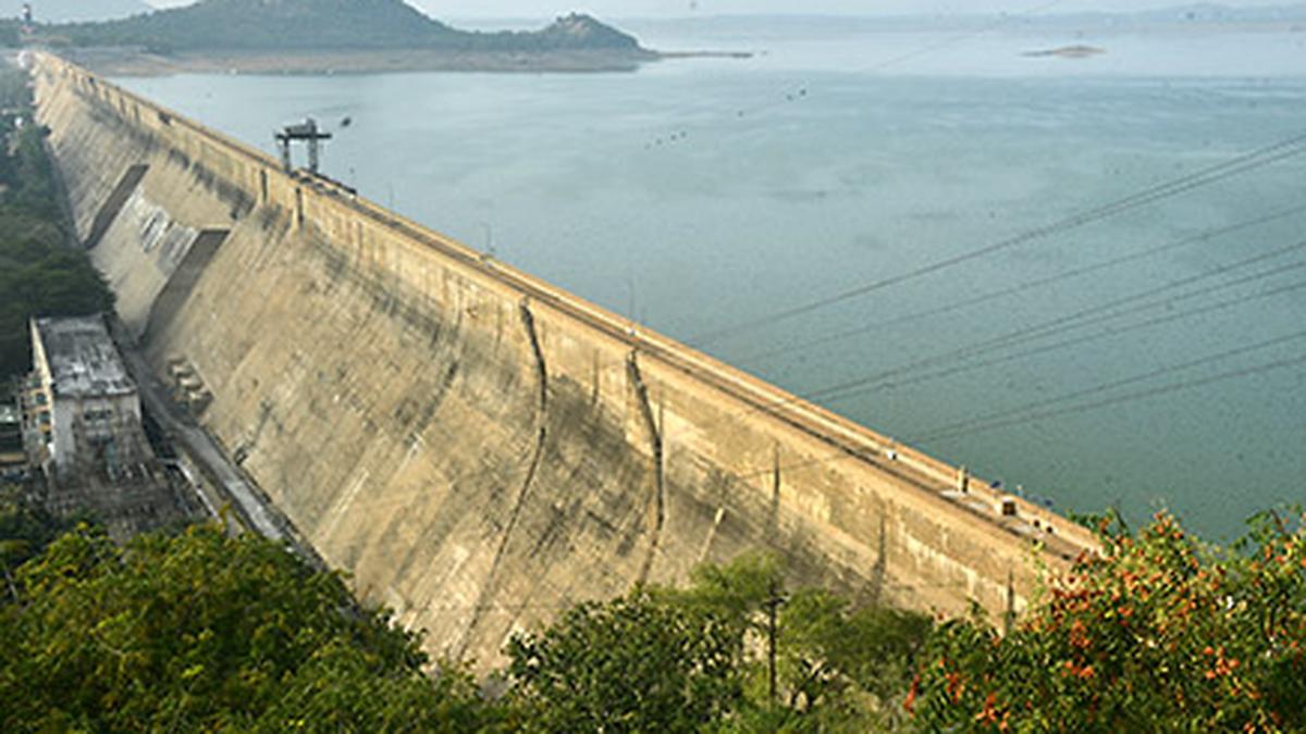 Water level in Mettur Dam stands at 66.05 feet
