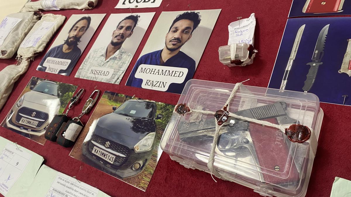 Seized articles (weapons) from drug peddlers displayed during a press conference at the Commissioners office, in Mangaluru.