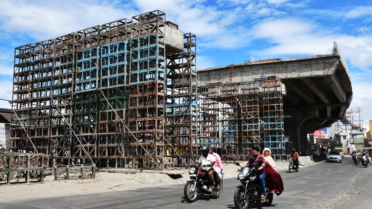 Highways Department plans to complete Ukkadam flyover work in Coimbatore by December-end