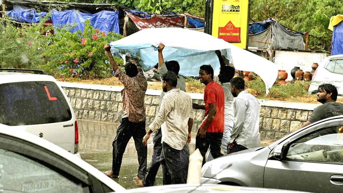Heavy rain lashes Tirupati, disrupts public life do sex
