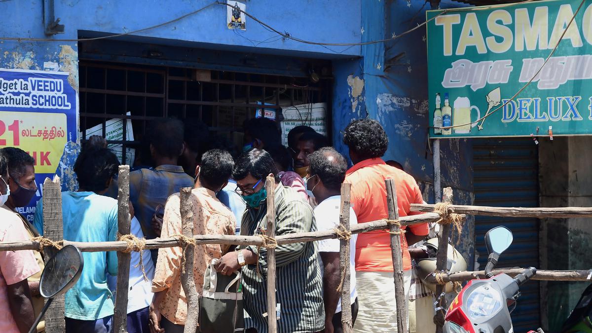 Tamil Nadu to close 500 Tasmac shops this year The Hindu