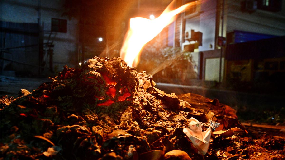 Burning garbage in the night adds to waste management woes in Coimbatore