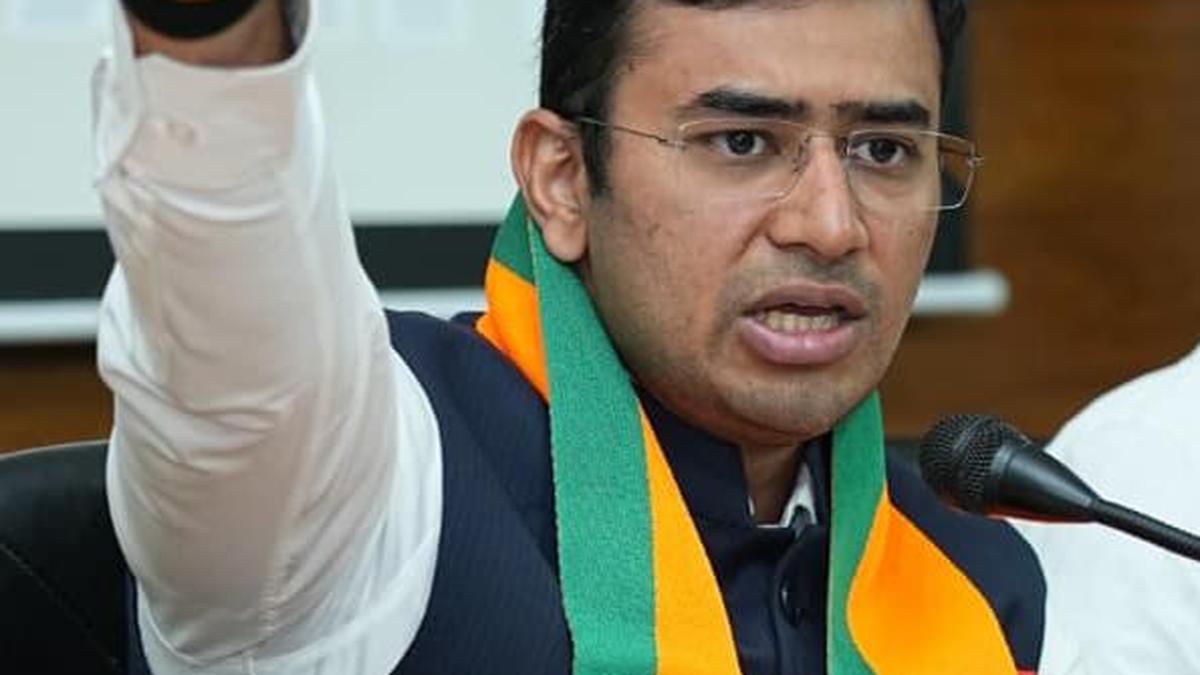 BJP claims Union govt. has put metro fare hike on hold; BMRCL says no such direction