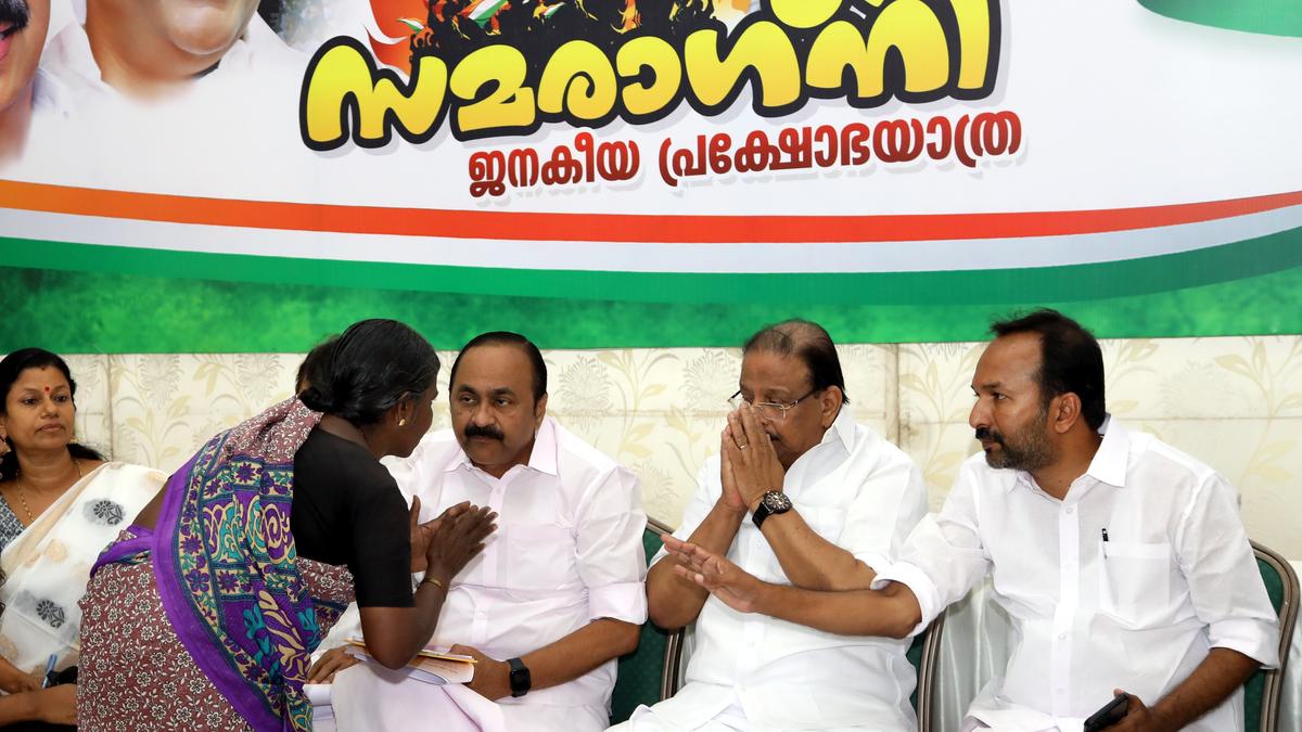 KPCC chief demands CBI probe into graft charges against CM