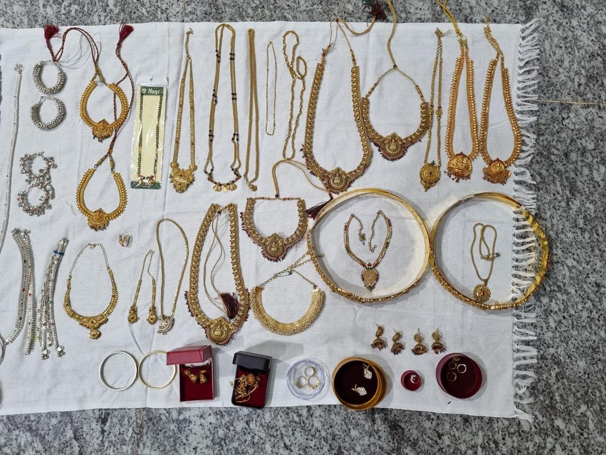 The gold ornaments recovered during the raid at Kalakappa’s residence. 