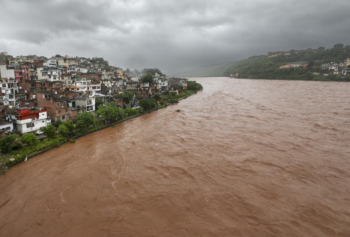 Pilgrimage turns Tragic - Landslides kill 30 in Vaishno Devi 