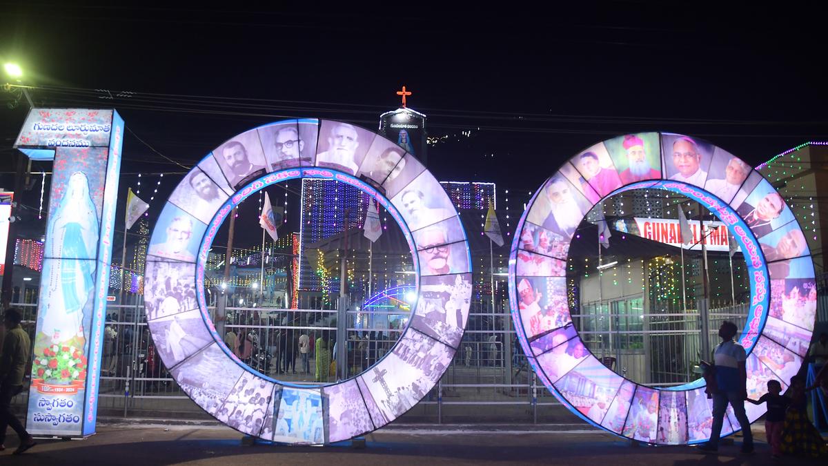 Serpentine queue at Gunadala Mary Matha shrine on day-2 of centenary celebrations