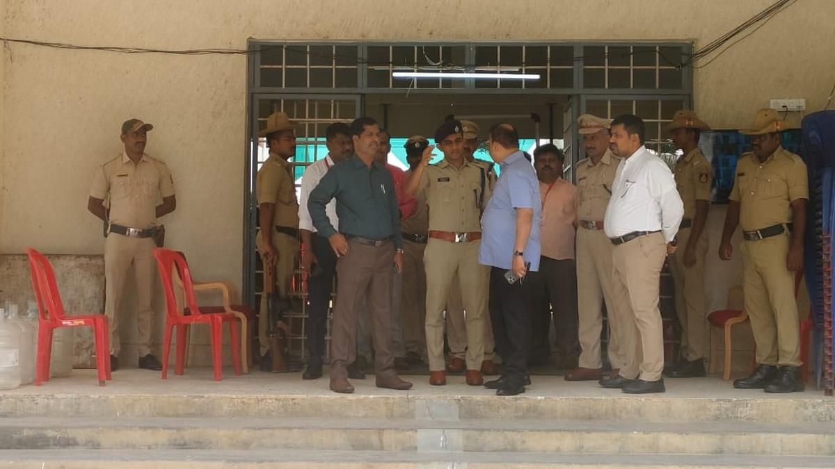 Mandya LS seat: 400 staff for today’s counting