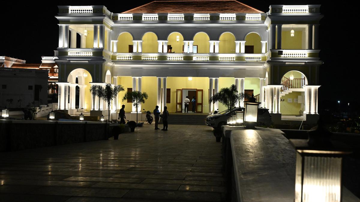 Stalin inaugurates Porunai Archaeological Museum