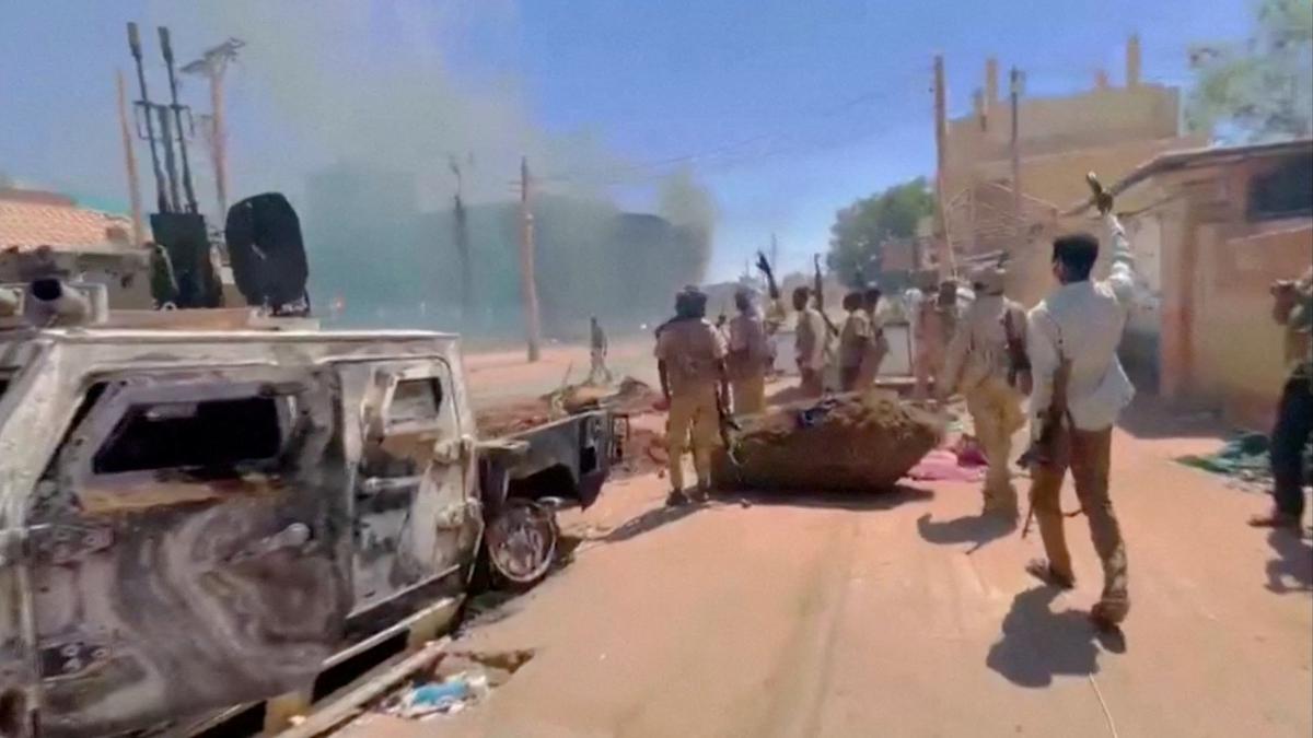 ‘Where is the state?’: Mass looting engulfs Sudanese capital