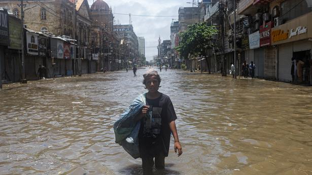 Heavy rains cause unseasonal floods, kill 39 in Afghanistan