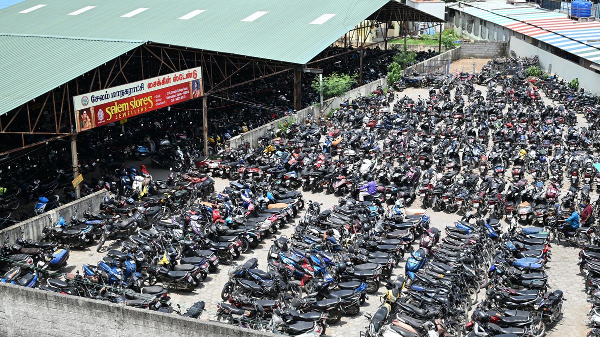 ‘Excess fee’ collected in Corporation parking stand at New Bus Stand in Salem