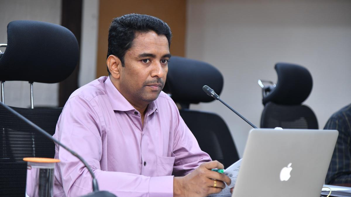 Collector, Police Commissioner inspect 25 accident black spots on National Highway in NTR district