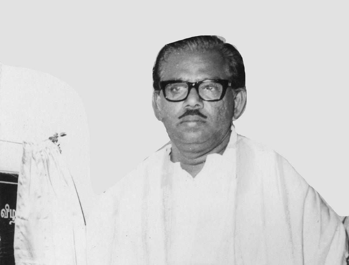 V.R. Nedunchezhian V.R. Nedunchezhian