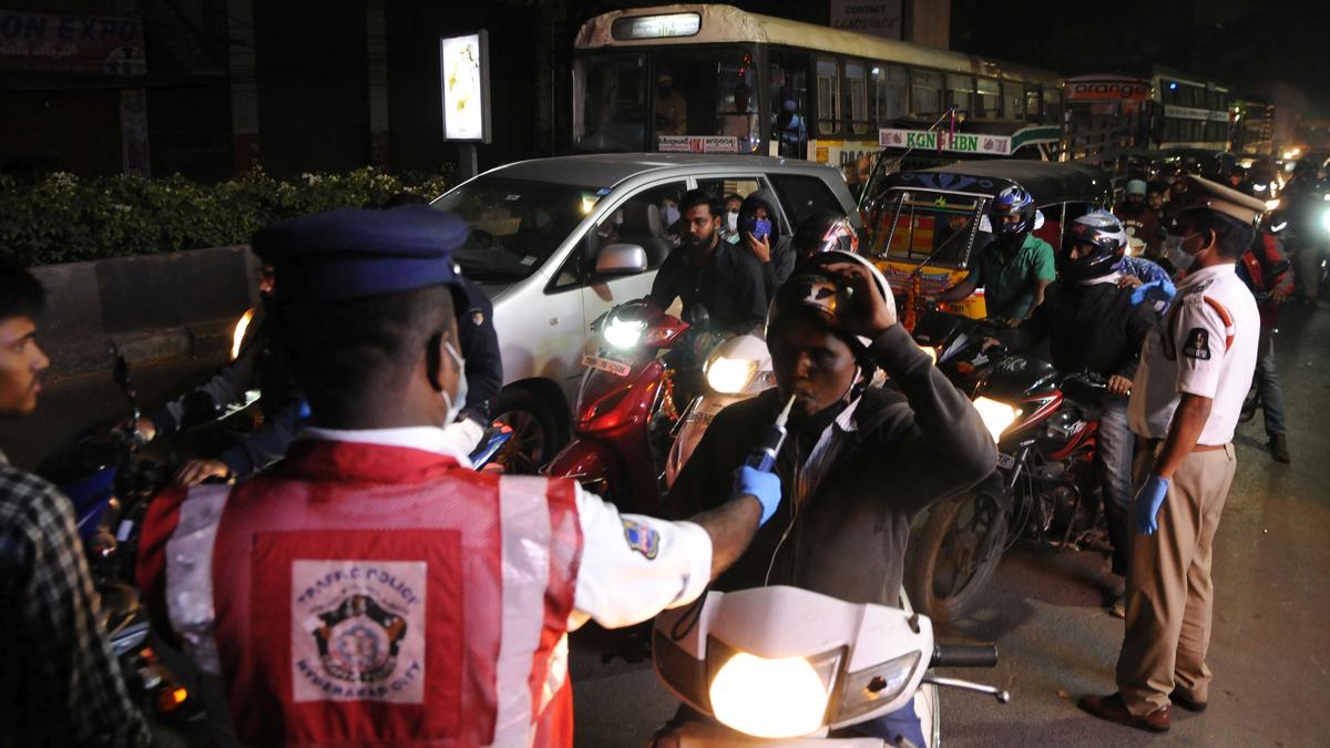 Hyderabad: Jammed sans efficient public transport