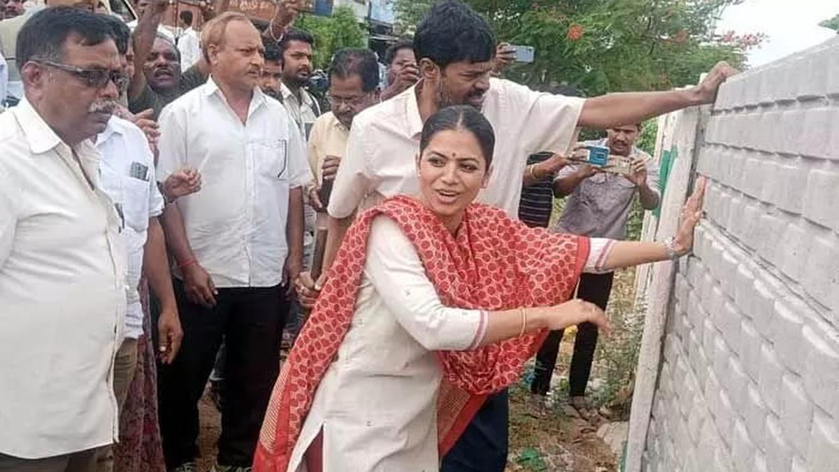 Jangaon MLA’s daughter continues tirade over ‘illegally-registered’ land