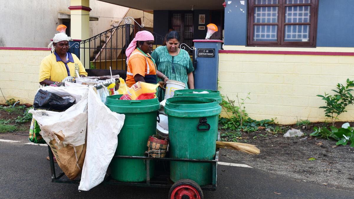 Coimbatore residents express concern over declining efficiency in waste collection