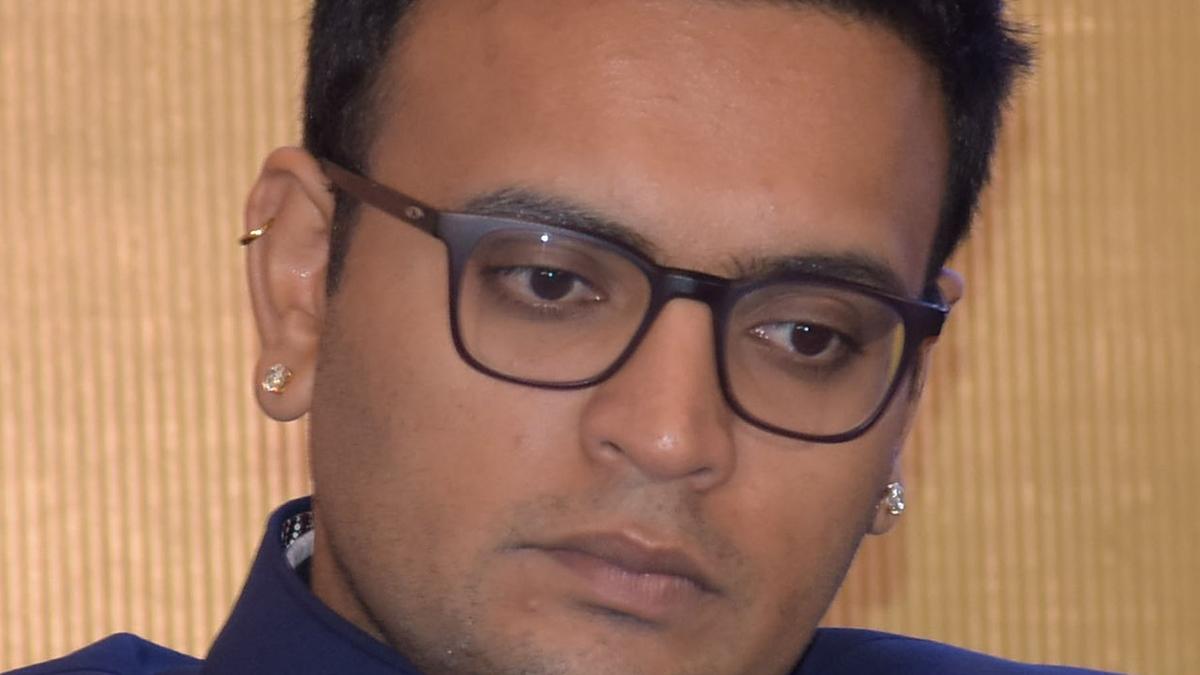 Yaduveer campaigns in Hunsur