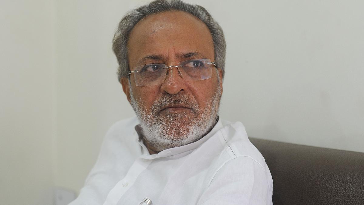 Porbandar Congress MLA Arjun Modhwadia resigns from Gujarat Assembly, expected to join BJP