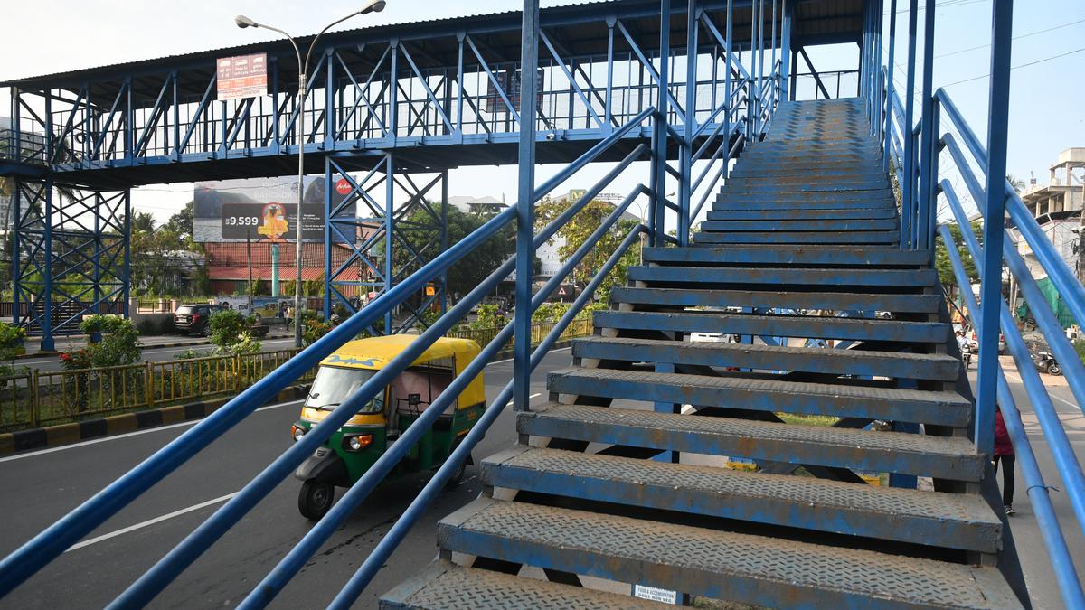 ‘Sponsors can install escalators, elevators for foot overbridges on NH bypass’