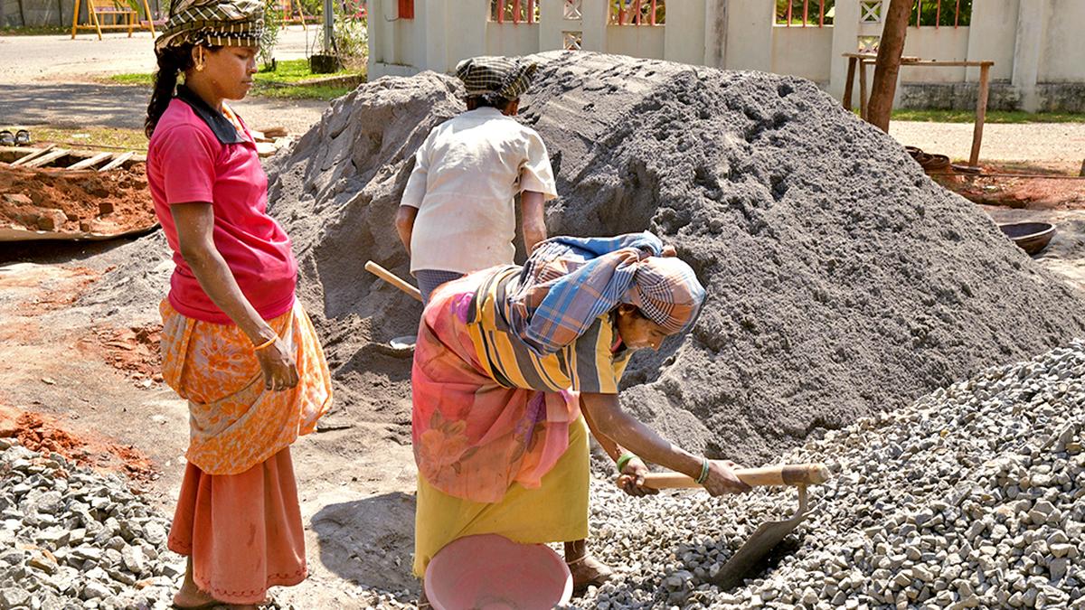 Building workers’ registrations with board see a fourfold jump in three years; many said to be ‘bogus’ entries