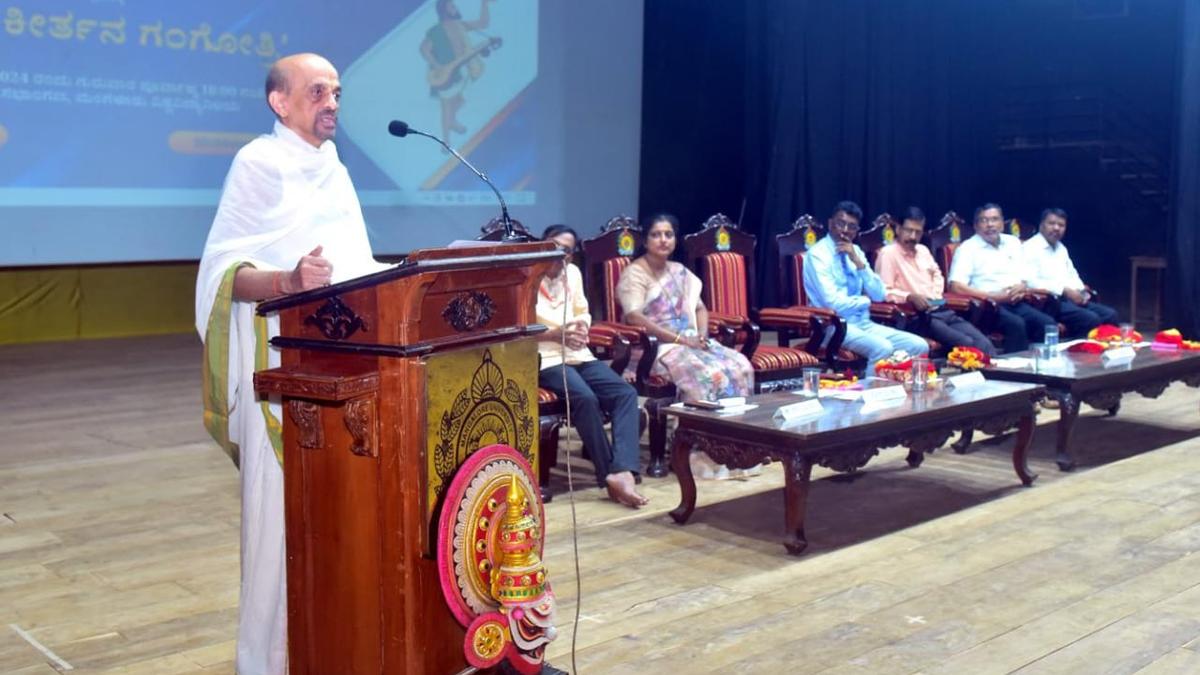 Kanakadasa, Purandaradasa are ‘Ashwini Devatas’ of Haridasa literature, says Vidyabhushana