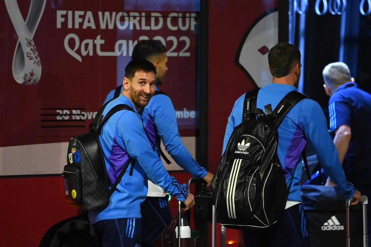 Indian drums, Argentina fans greet Messi’s arrival for World Cup
