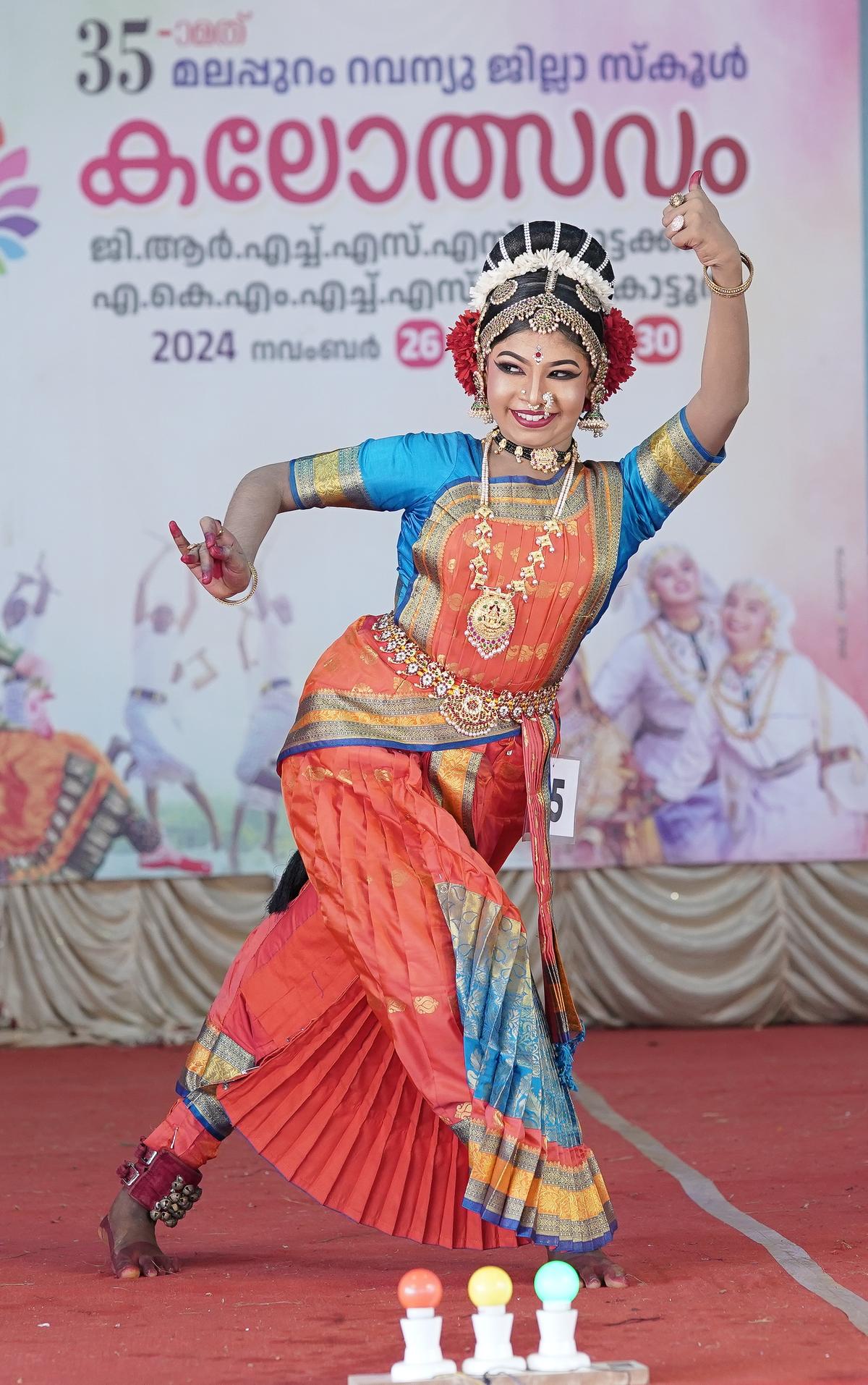 Shivananda P. from GB Higher Secondary School, manjeri , who won the first prize in Kucchuppudi (UP category).