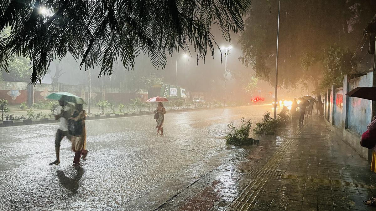 Heavy rainfall events and heatwaves to characterise climate changes in future: CSTEP study