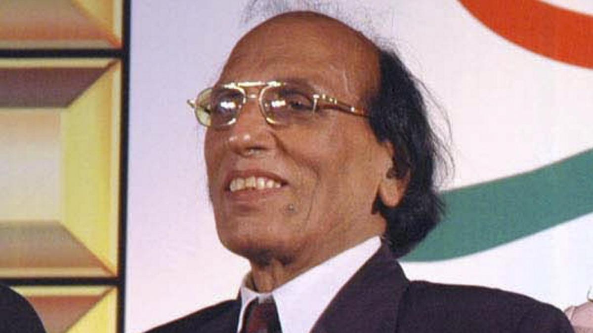 Noted poet Bashir Badr passes away
