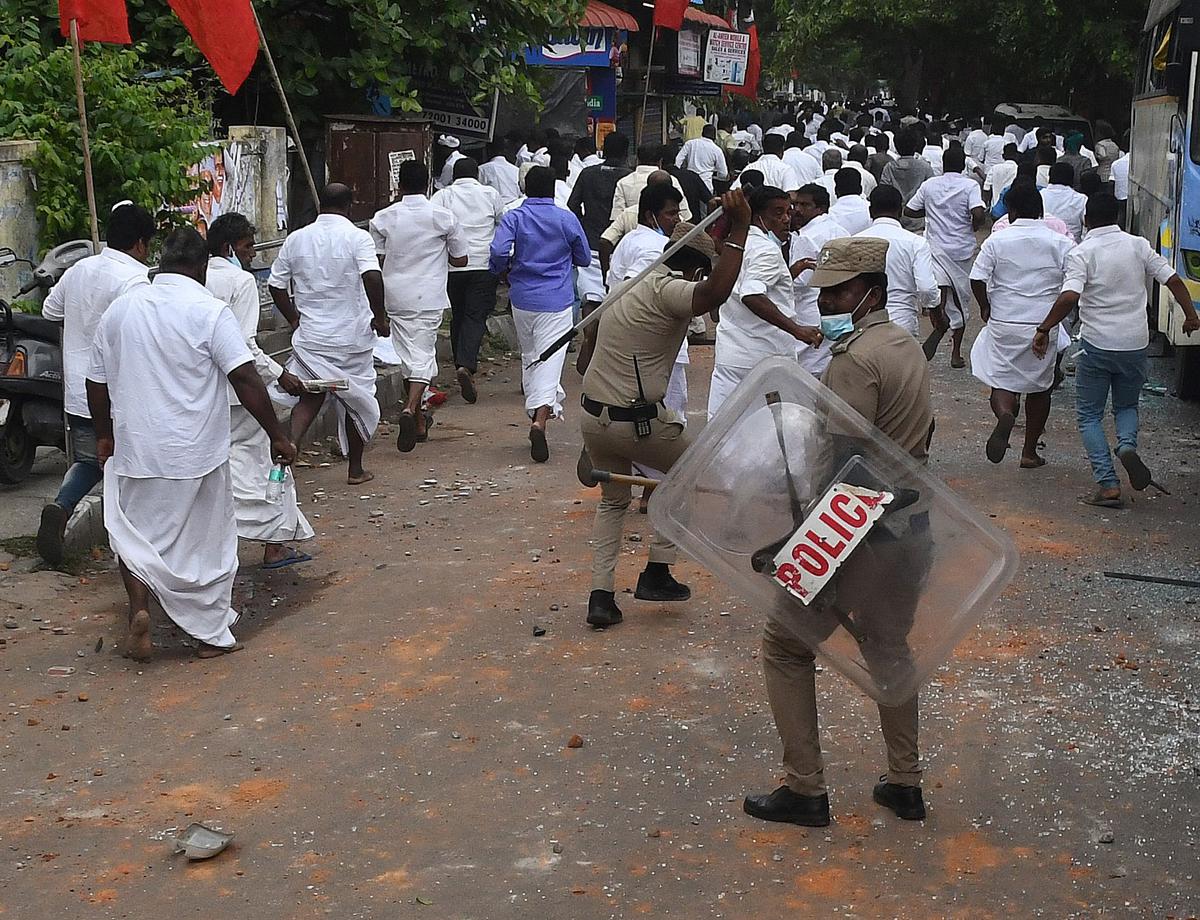 admk pasarai logo