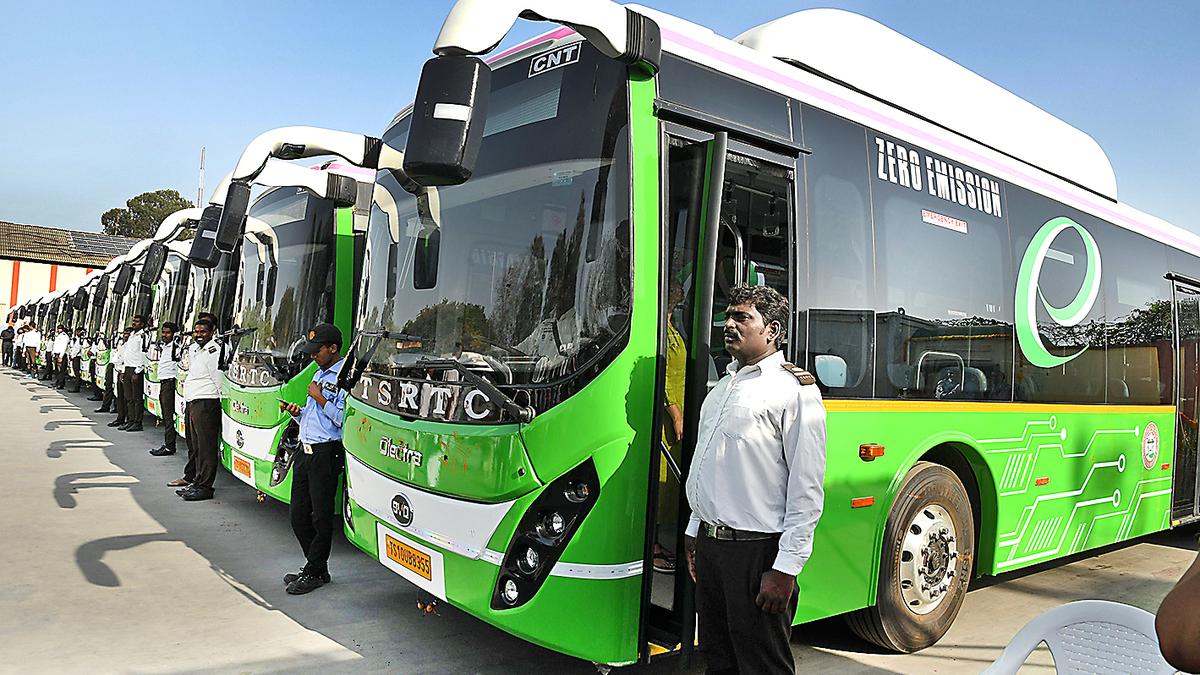 Telangana RTC introduces AC buses which pass through Nallagandla, Gopanapally and others parts of Hyderabad IT corridor