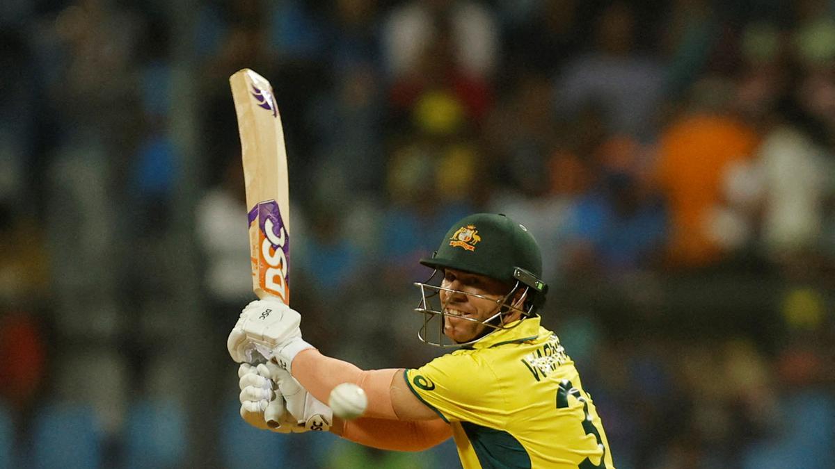 Warner won’t take central contract but looks to play white-ball cricket till 2025 Champions Trophy