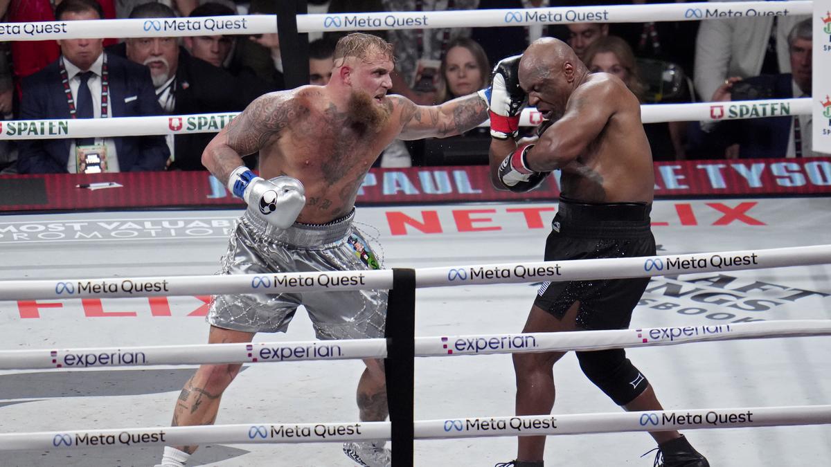 YouTuber Jake Paul beats 58-year-old Mike Tyson as the hits don’t match the hype