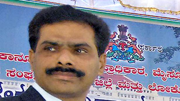 Supreme Court tells Karnataka High Court judge to defer hearing in ACB case