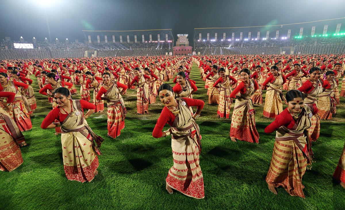 Assam stages largest Bihu performance at a single venue