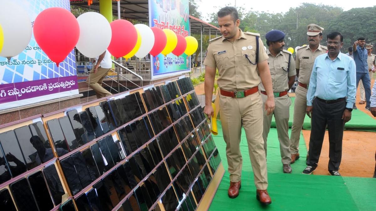 Recovery Mela: Kurnool Police recover 2,759 mobiles worth ₹6.02 cr