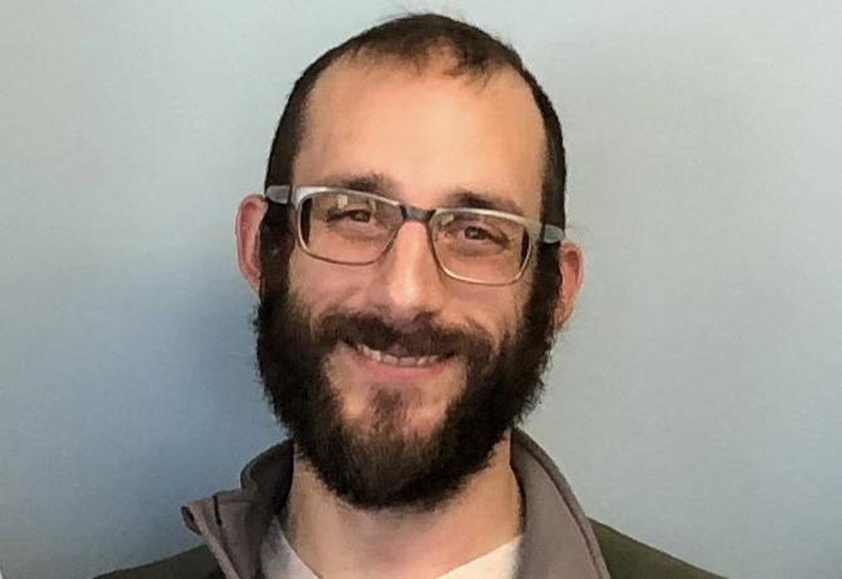 Alex Pretti shooting: What we know about the ICU nurse killed by federal agents at Minneapolis protest - The Hindu