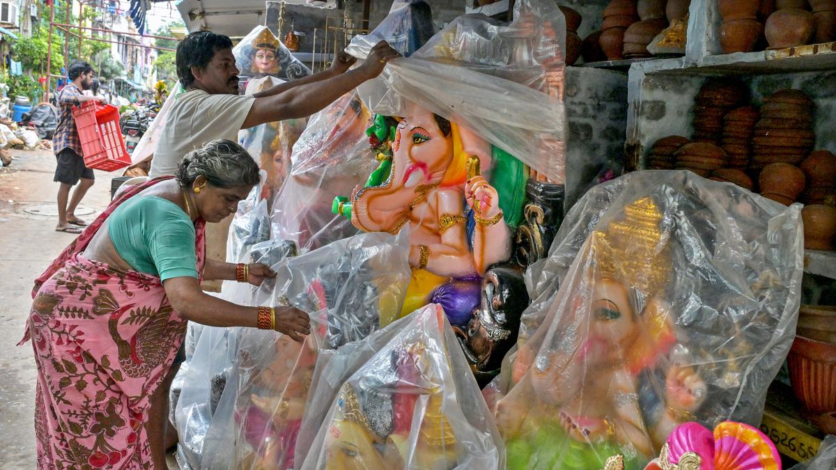 Single window clearance system to set up Ganesh pandals receives overwhelming response in Visakhapatnam, say police