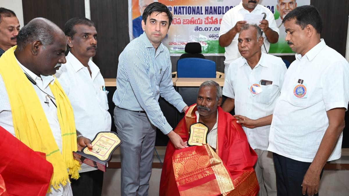 National Handloom Day observed in Chittoor, Annamayya districts