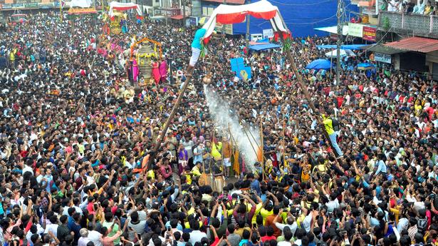 Vitla Pindi celebrated with exuberant devotion