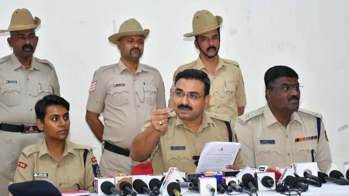 Vijayapura police detect land grabbing of 158 acres, arrest 200 accused