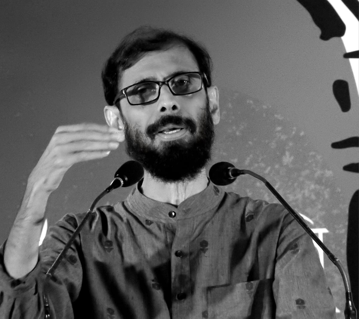 Chandril Bhattacharya Chandril Bhattacharya