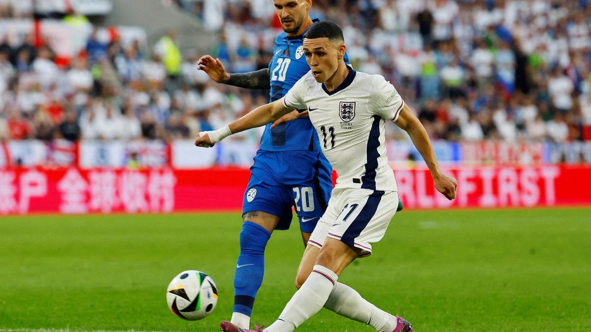 Dour England win Euro 2024 group, France face tough road to final